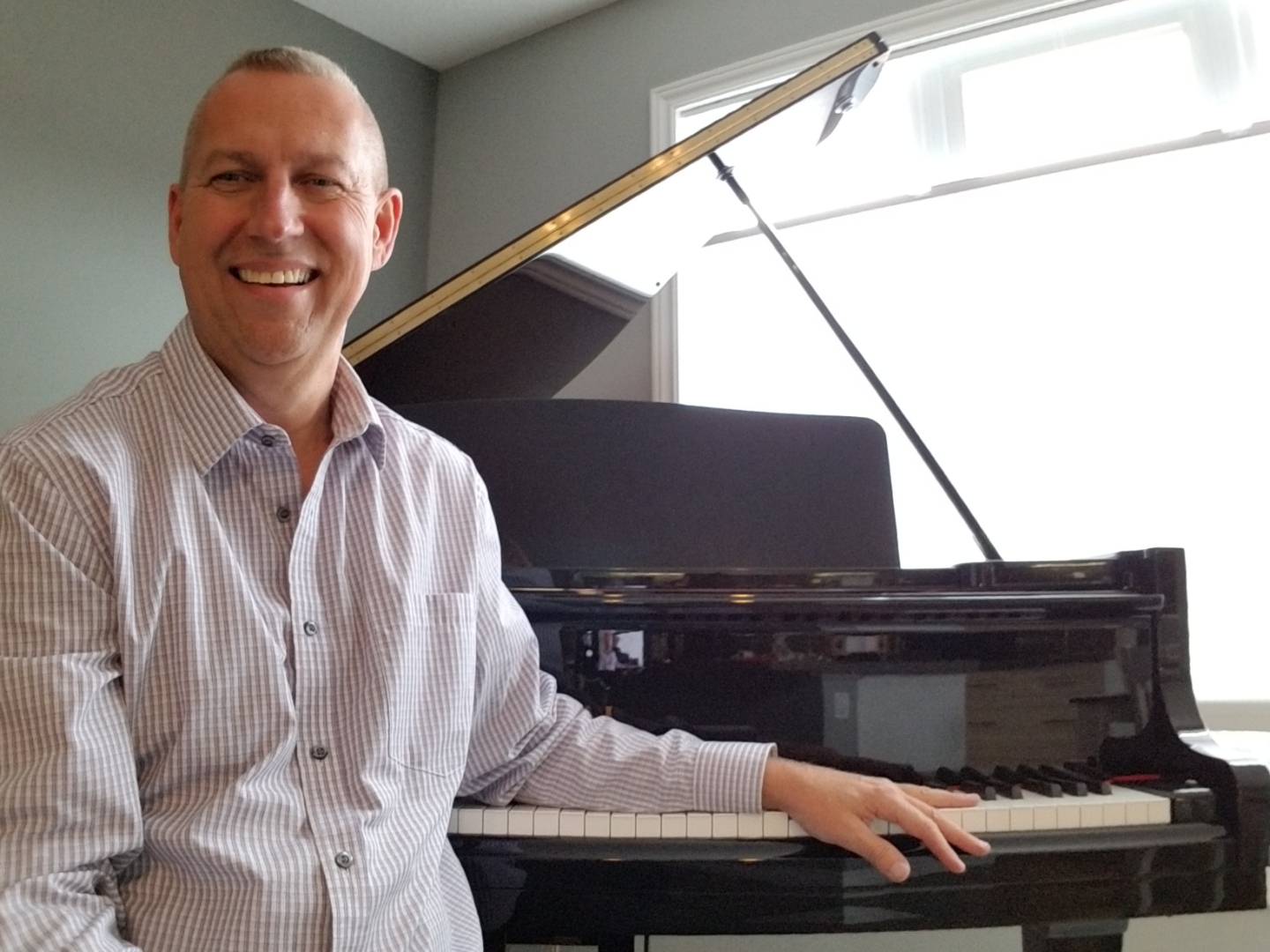 Rob Colebrook - owner of London Piano Gallery